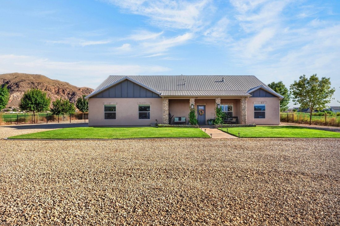 House in Hurricane, Utah, United States 5 - 18857850