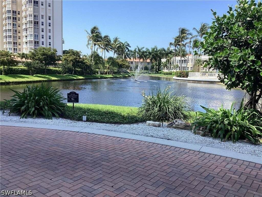 Eigentumswohnung in Naples, Florida, Vereinigte Staaten 2 - 18858394