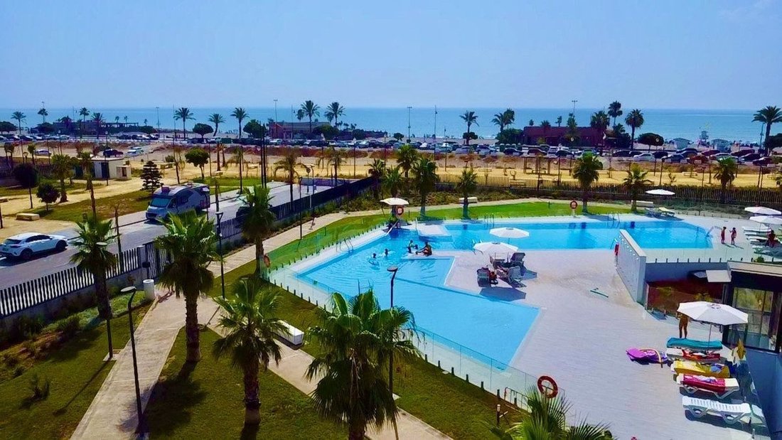 Appartamento a Torremolinos, Andalusia, Spagna 1 - 18860060