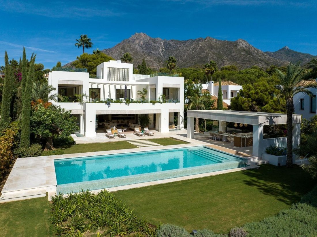 Villa in Sierra Blanca, Marbella, Spain 1 - 18862423