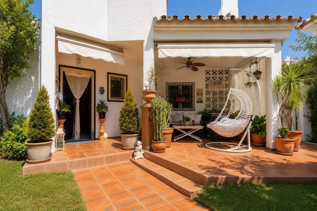 Townhouse en Bel-Air, Estepona, Andalucía 1 - 18859456