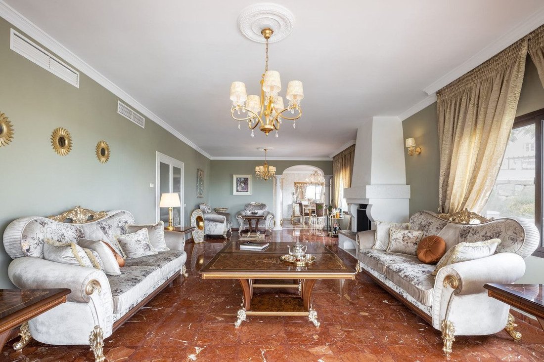 Villa a Estepona, Andalusia, Spagna 5 - 18868297