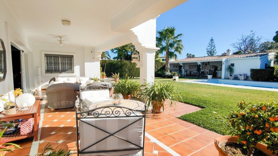 Villa in Estepona, Andalusia, Spain 4 - 18862375