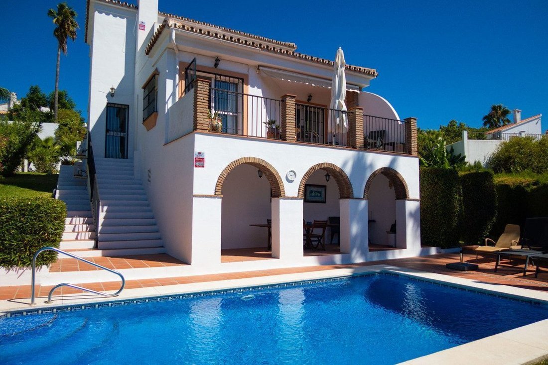Villa in Estepona, Andalusia, Spain 1 - 18859729
