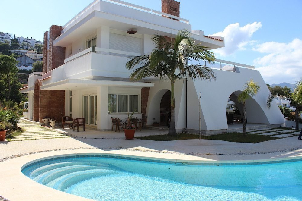 Villa in Elviria-Cabopino, Marbella, Spain 1 - 18867293