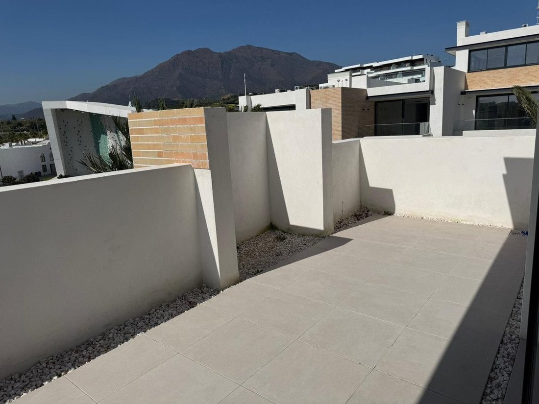 Apartment in Estepona, Andalusia, Spain 3 - 18865402