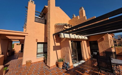 Apartment in Estepona, Andalusia, Spain 1