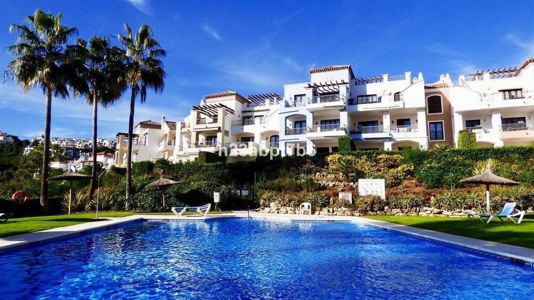 Apartment in Benahavis, Andalusia, Spain 1 - 18863985