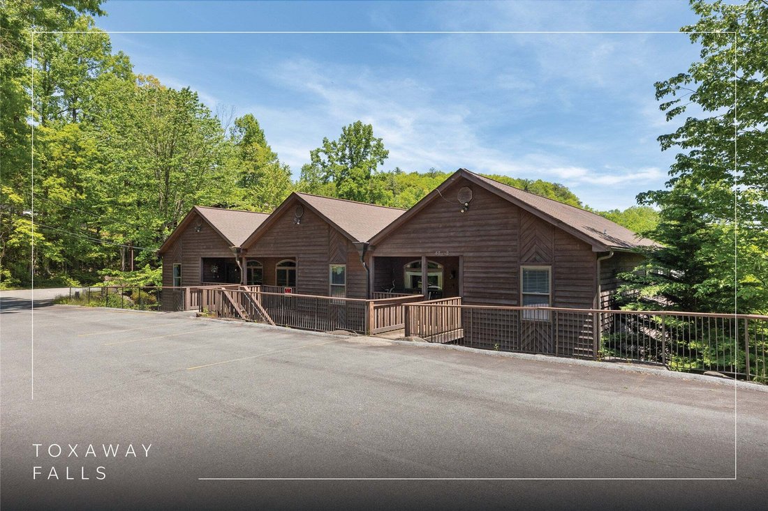 Condo in Lake Toxaway, North Carolina, United States 2 - 18857681