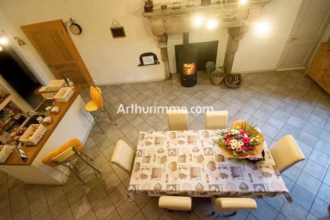 Château à Quingey, Bourgogne-Franche-Comté, France 1 - 12366338
