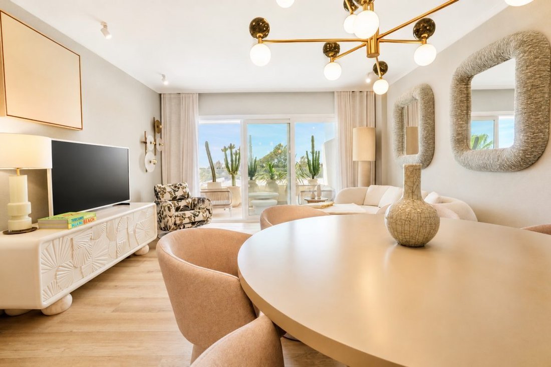 Apartment in Puerto Banus, Marbella, Spain 2 - 18862518