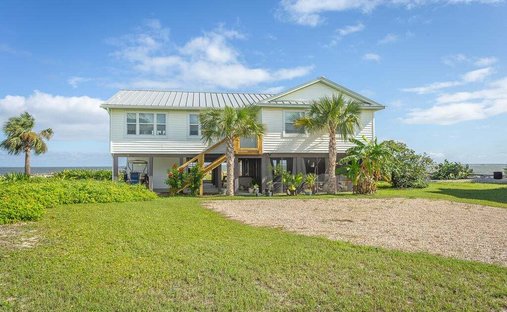 House in Saint George Island, Florida, United States 1