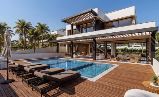 Villa in Bel-Air, Estepona, Andalusia 1
