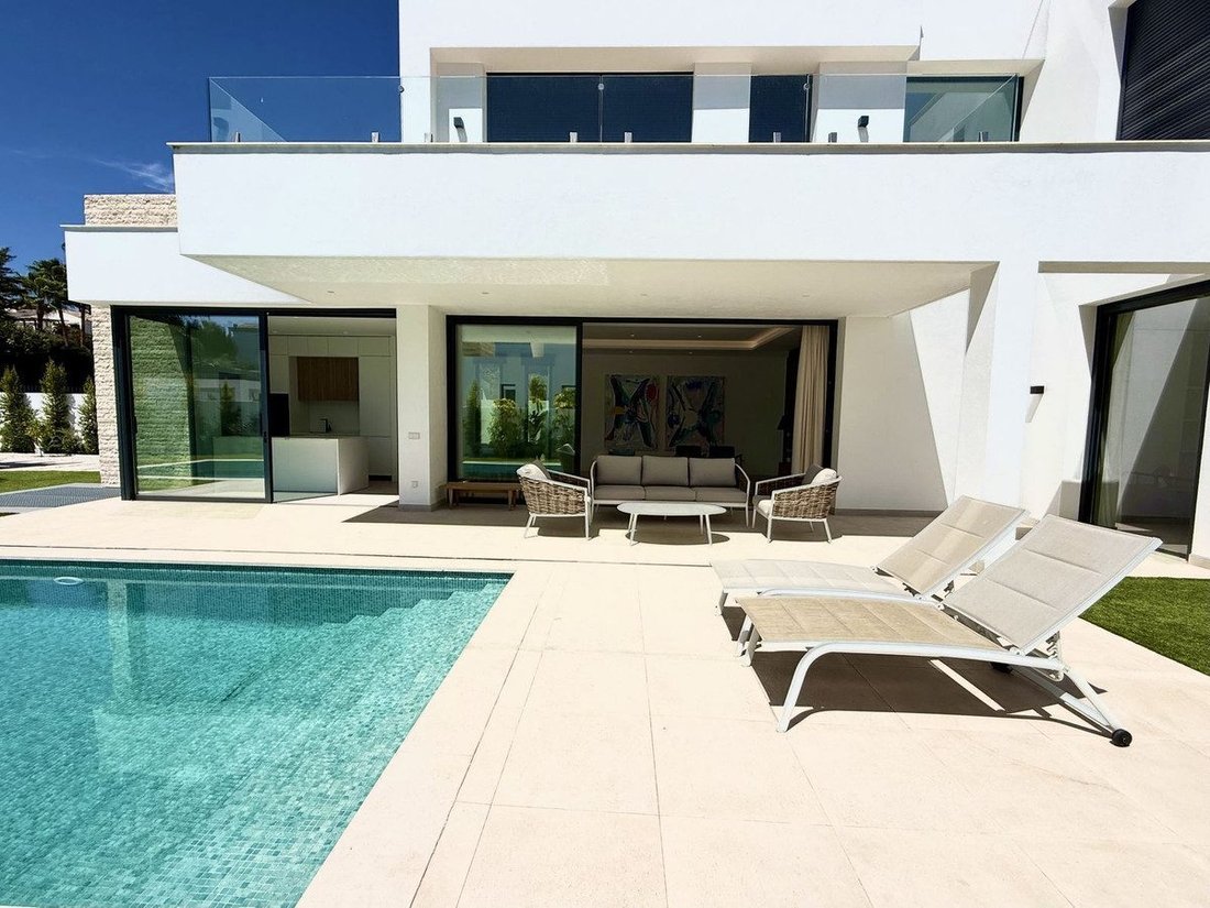 Villa in Estepona, Andalusia, Spain 5 - 18867652