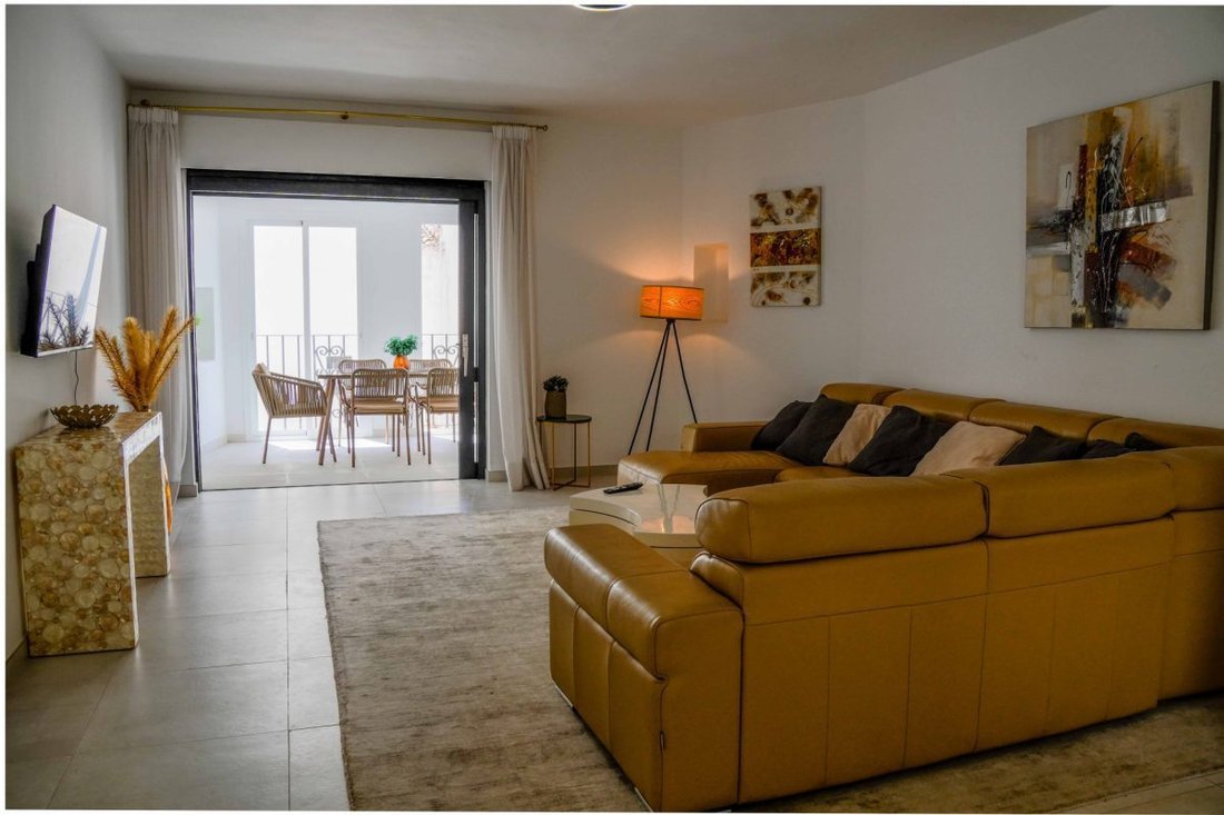 Apartment in Puerto Banus, Marbella, Spain 2 - 18862893