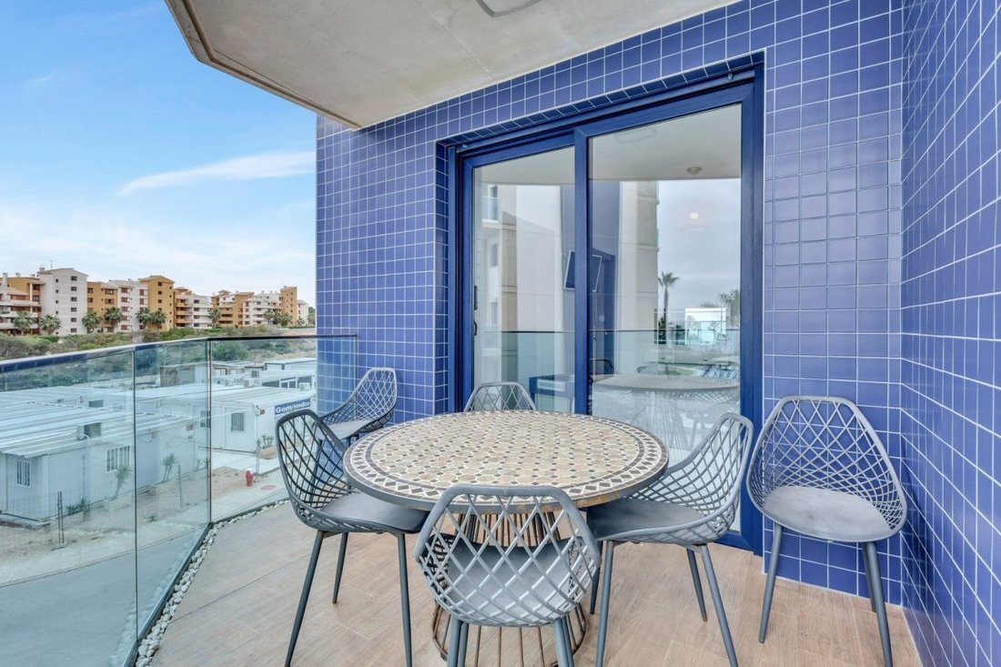 Apartment in Torrevieja, Valencian Community, Spain 5 - 18859316