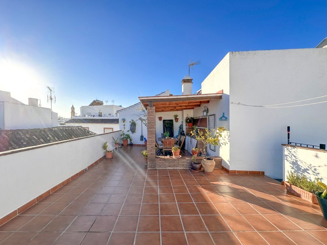 Townhouse in Estepona, Andalusia, Spain 2 - 18864178