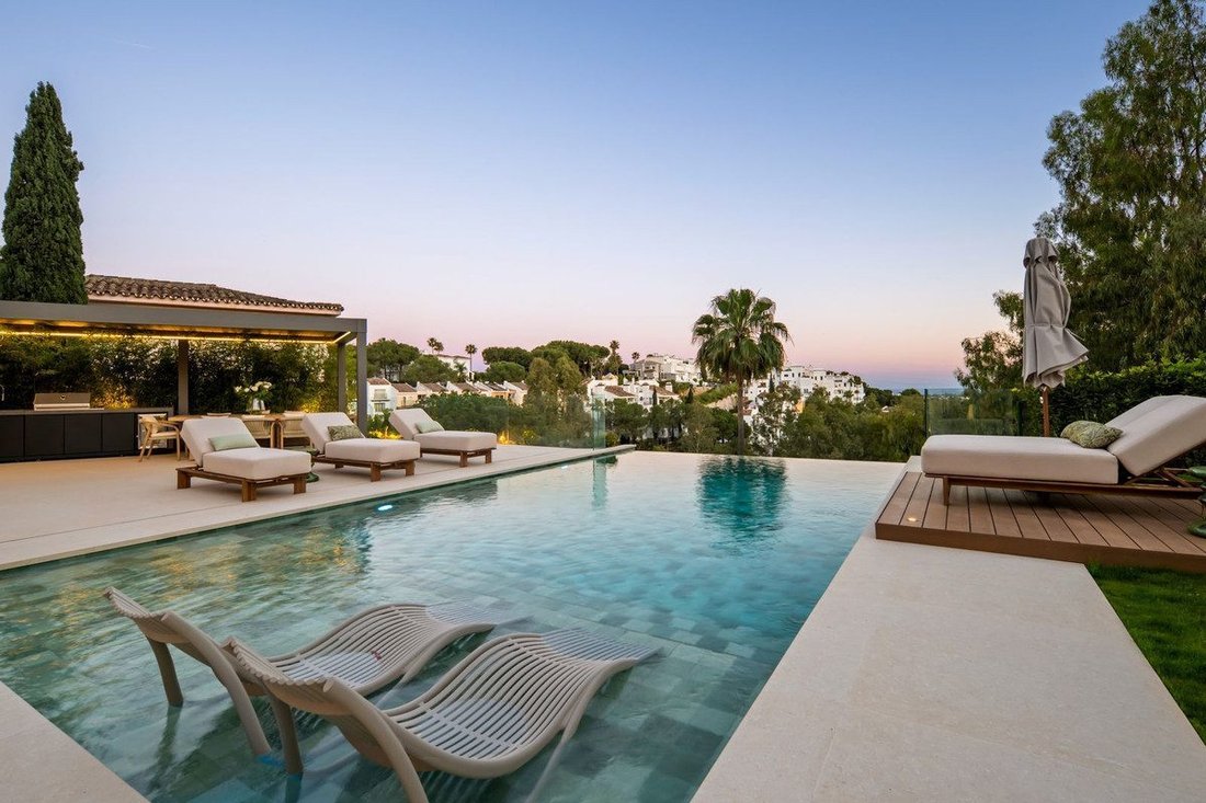 Villa a La Quinta, Benahavís, Andalusia 2 - 18862914