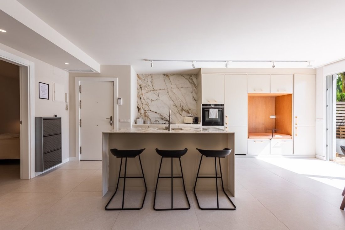 Apartment in Puerto Banus, Marbella, Spain 4 - 18862545