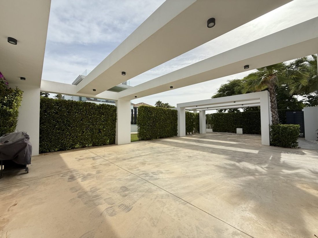 Villa a Estepona, Andalusia, Spagna 2 - 18861972