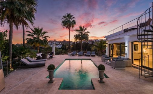 Villa in Puerto Banus, Marbella, Spain 1