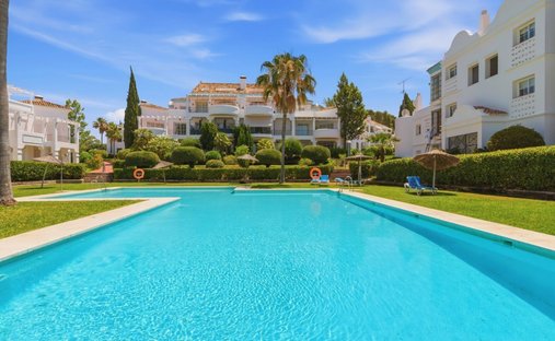 Stadthaus in Guadalmina Alta, San Pedro de Alcántara, Spanien 1