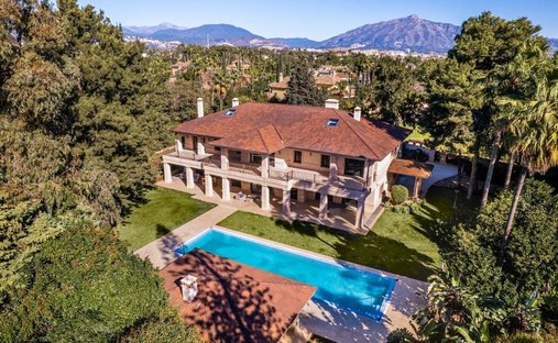 Villa in Guadalmina Baja, San Pedro de Alcantara, Spain 1
