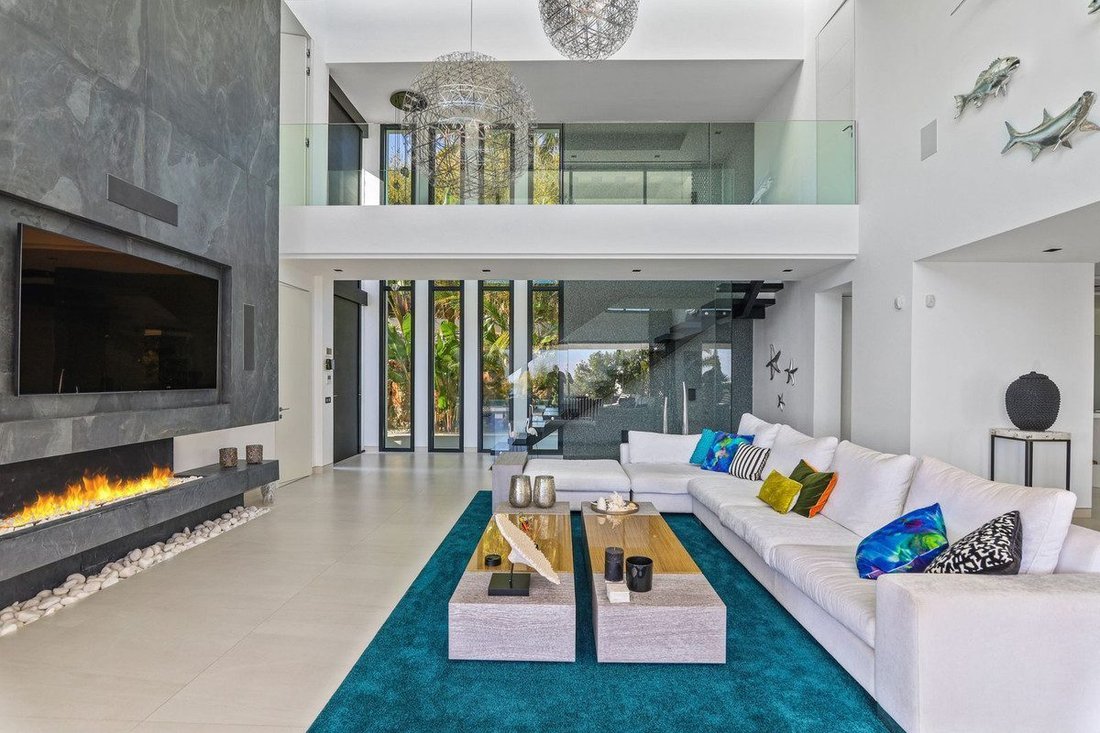 Villa in Benahavis, Andalusia, Spain 4 - 18859647