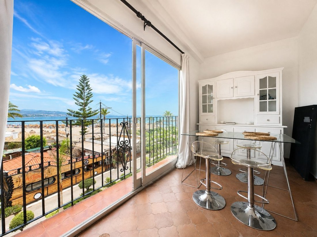 Apartment in Puerto Banus, Marbella, Spain 1 - 18860224