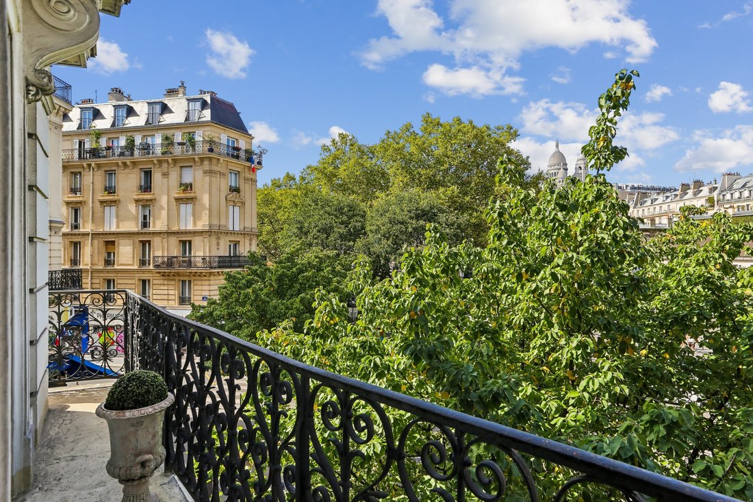 Apartment in Lorette-Martyrs, Paris 9e Arrondissement, Paris 3 - 18858235