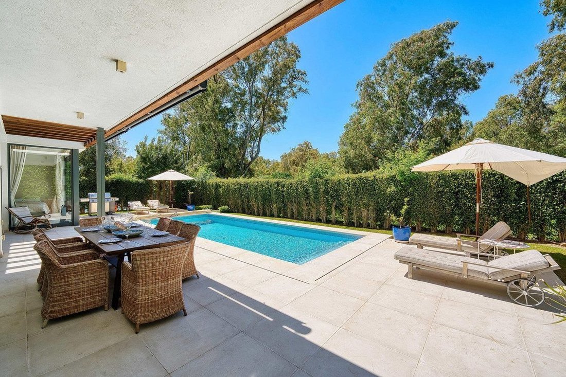 Villa in Atalaya-Isdabe, Estepona, Andalusia 4 - 18859267
