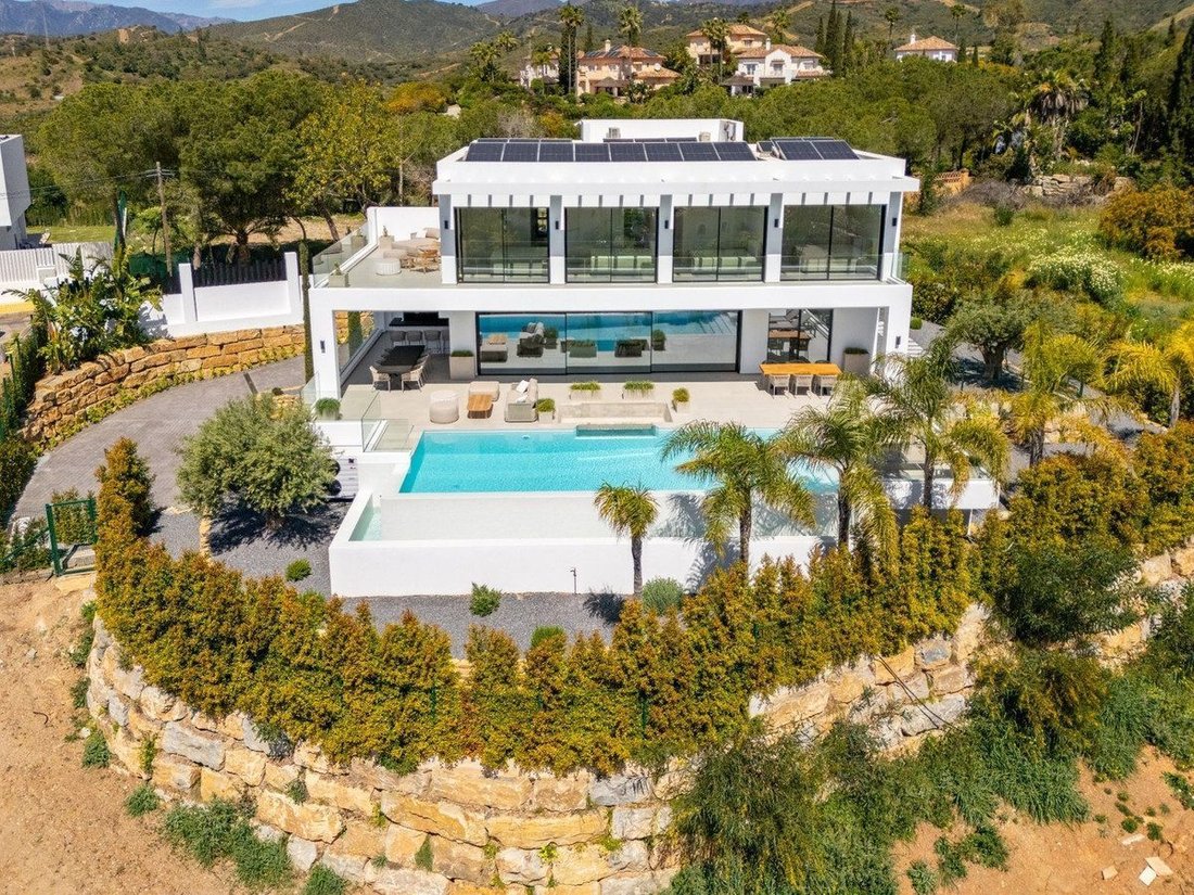 Villa in Elviria-Cabopino, Marbella, Spanien 3 - 18865424