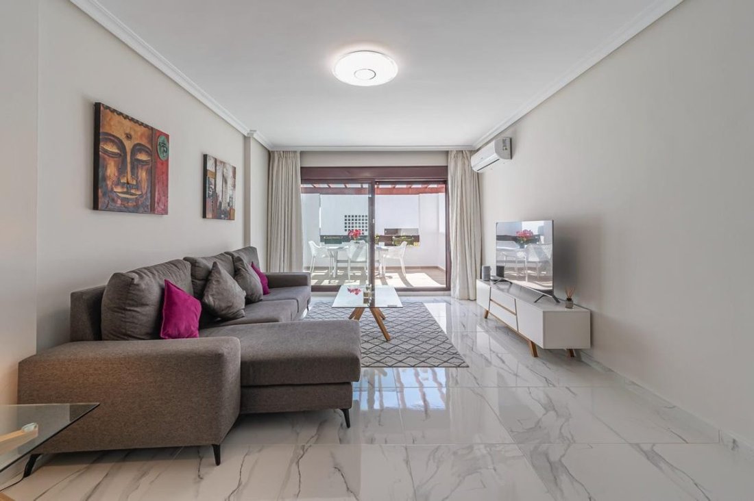 Wohnung in Nueva Andalucía, Marbella, Spanien 1 - 18859877