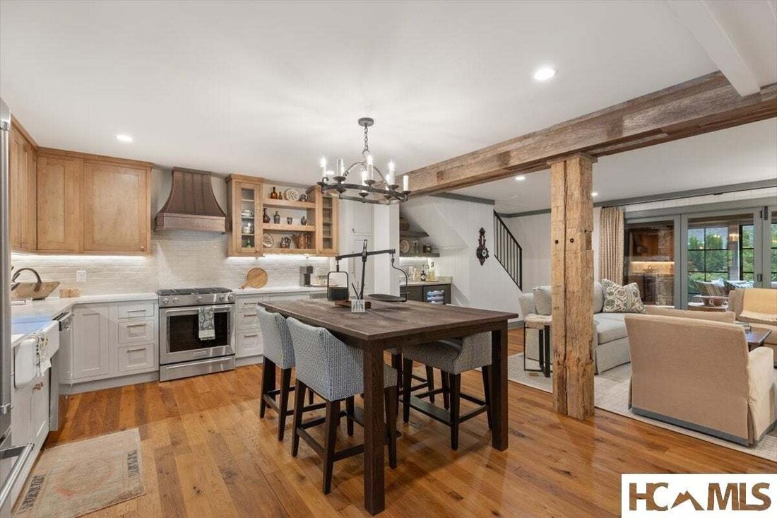 Appartement à Highlands, Caroline du Nord, États-Unis 2 - 18857685