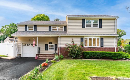 House in North Middletown, New Jersey, United States 1