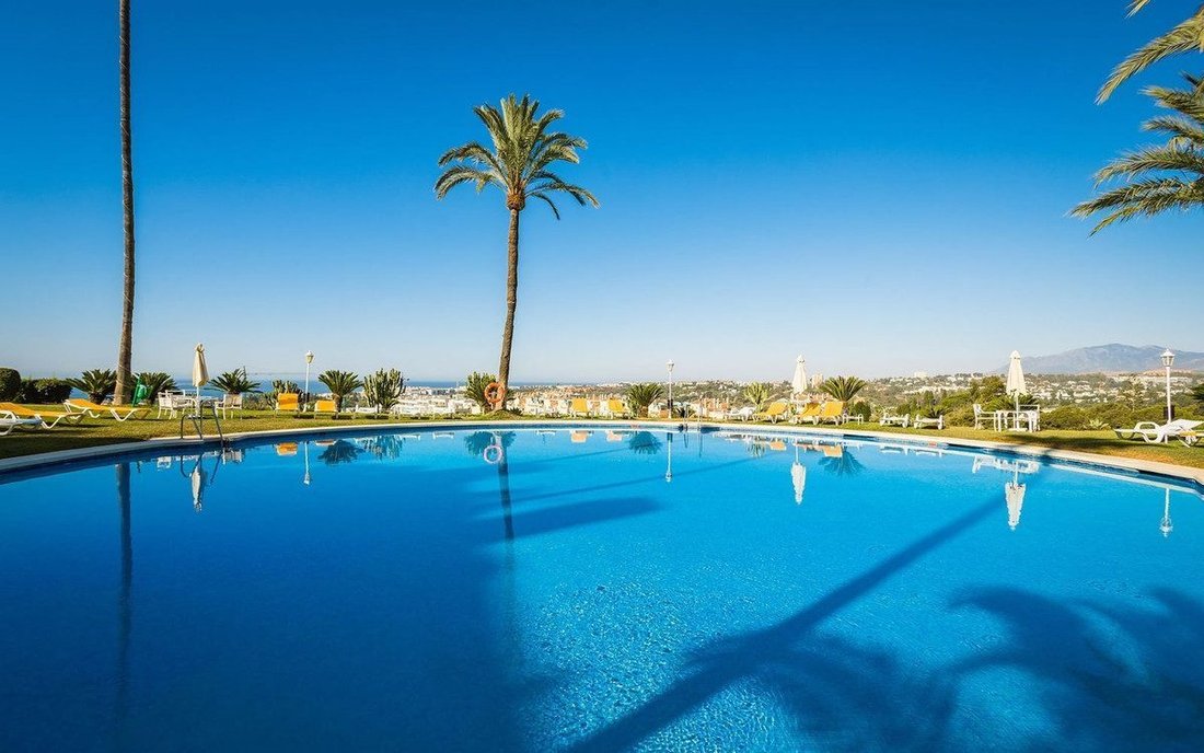Apartment in Marbella, Andalusia, Spain 3 - 18861995