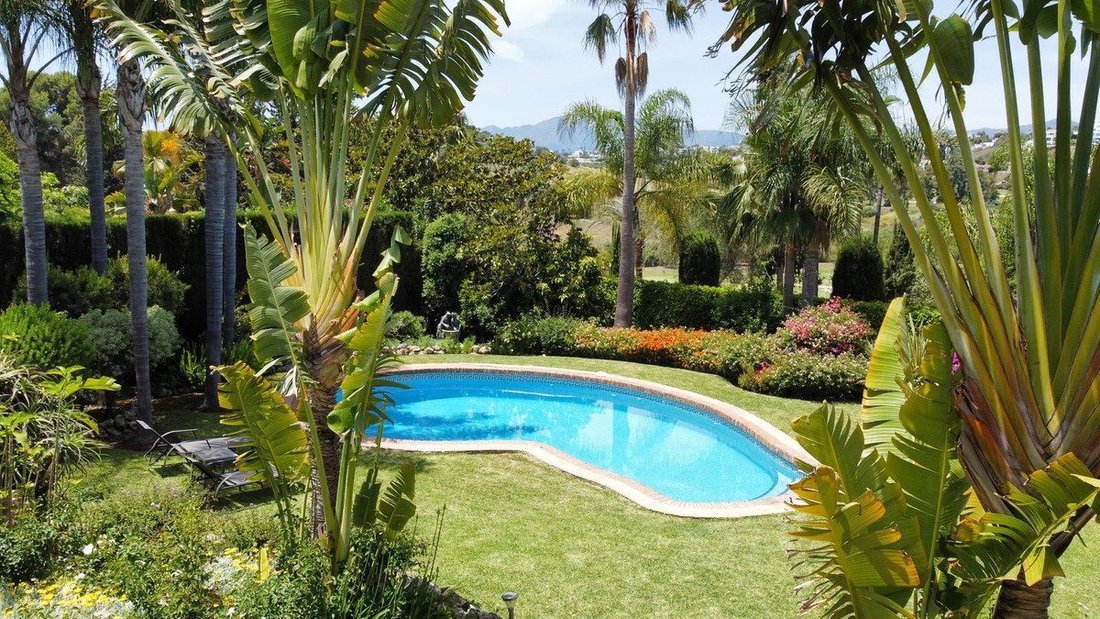 Villa a Estepona, Andalusia, Spagna 3 - 18862109