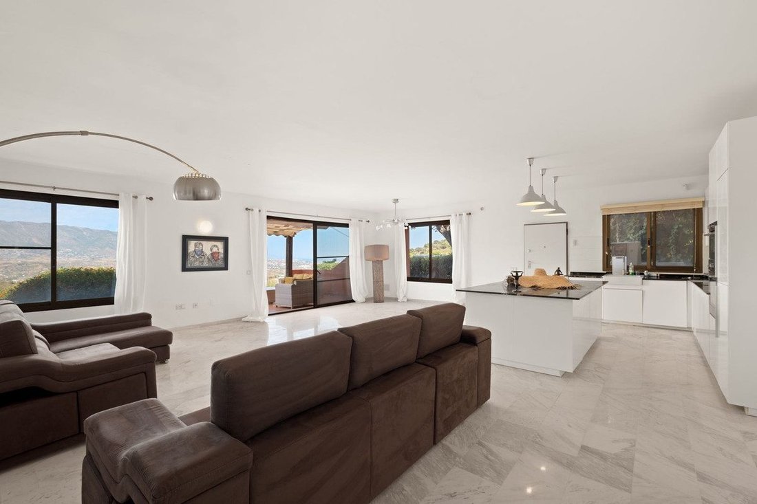 Apartment in Elviria-Cabopino, Marbella, Spain 1 - 18860266