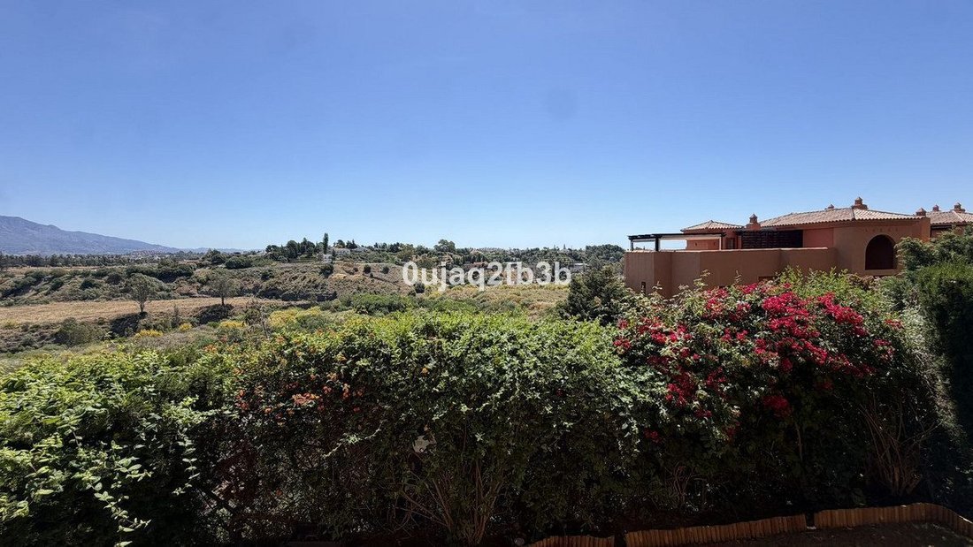 Apartment in Benahavis, Andalusia, Spain 1 - 18862781