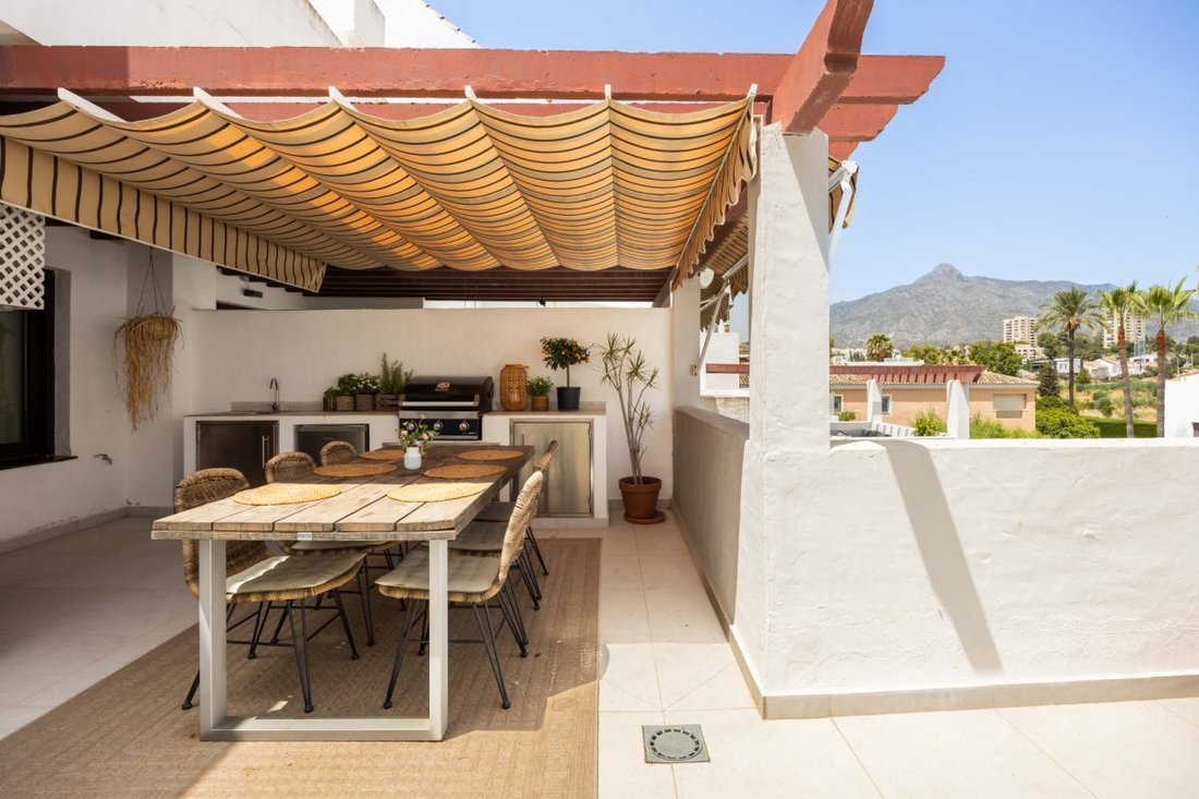 Appartamento a Puerto Banus, Marbella, Spagna 2 - 18859959