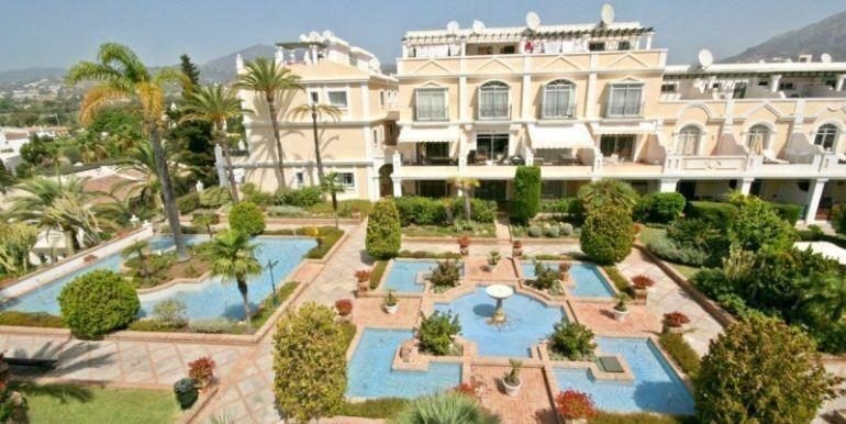 Townhouse in Nueva Andalucia, Marbella, Spain 2 - 18863196