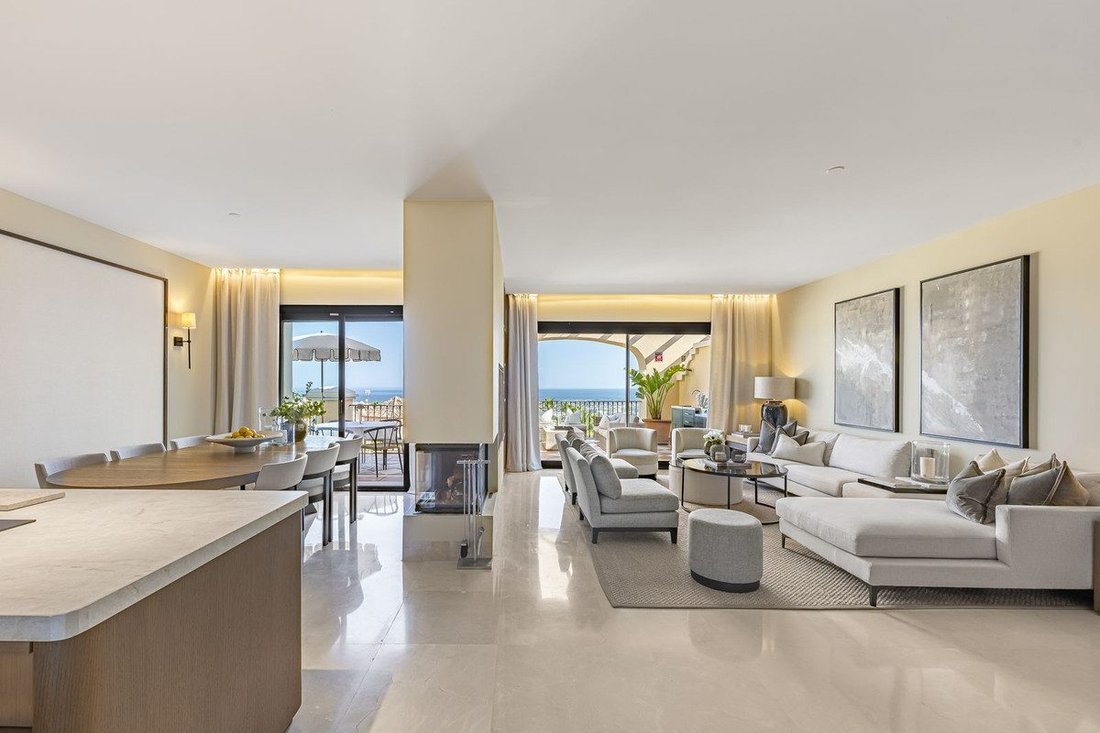 Wohnung in Nueva Andalucía, Marbella, Spanien 2 - 18860332
