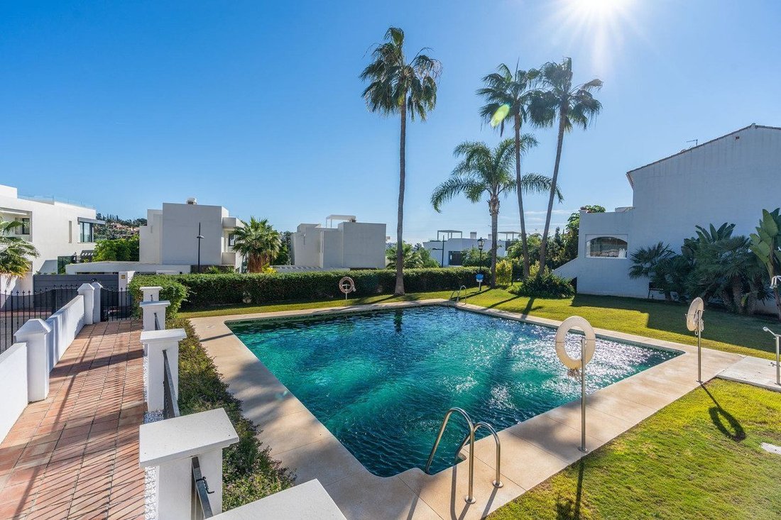Maison de ville à Estepona, Andalousie, Espagne 4 - 18862461