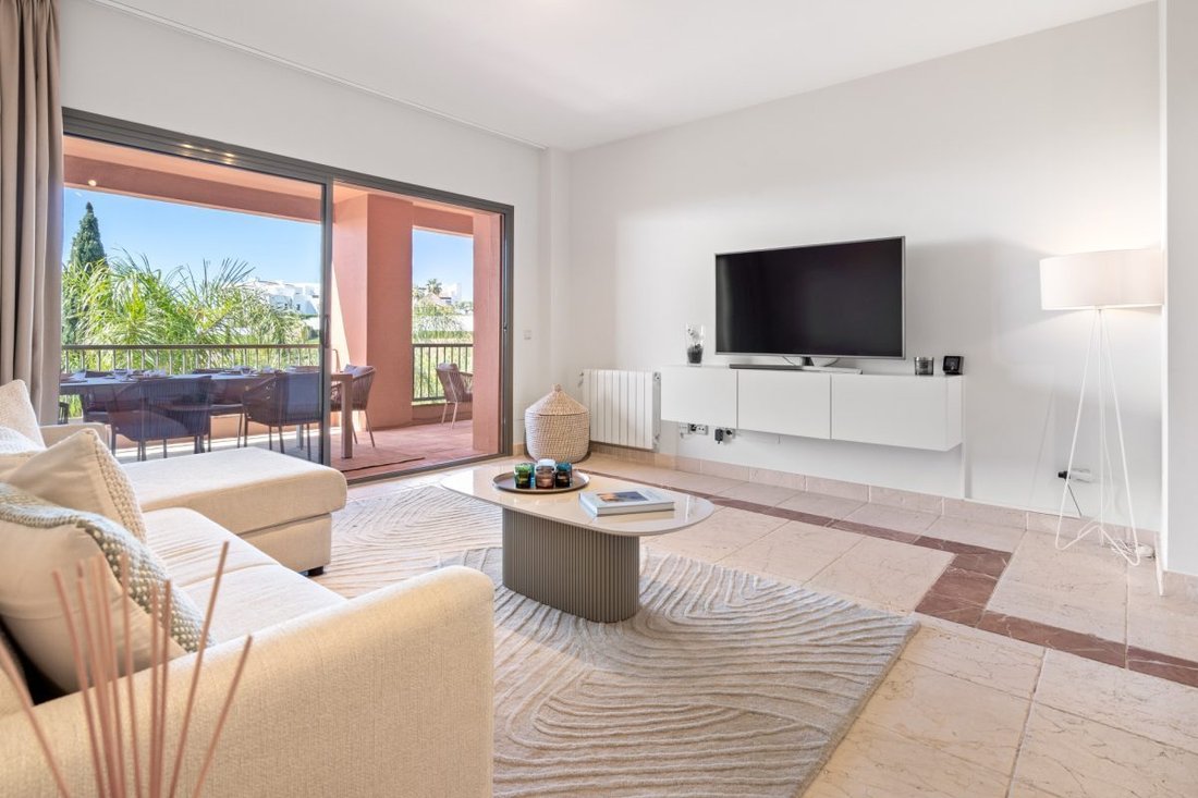 Apartment in Benahavis, Andalusia, Spain 5 - 18864949