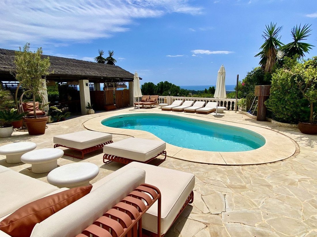 Villa a Estepona, Andalusia, Spagna 1 - 18864619