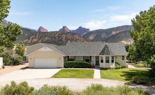 House in New Harmony, Utah, United States 1