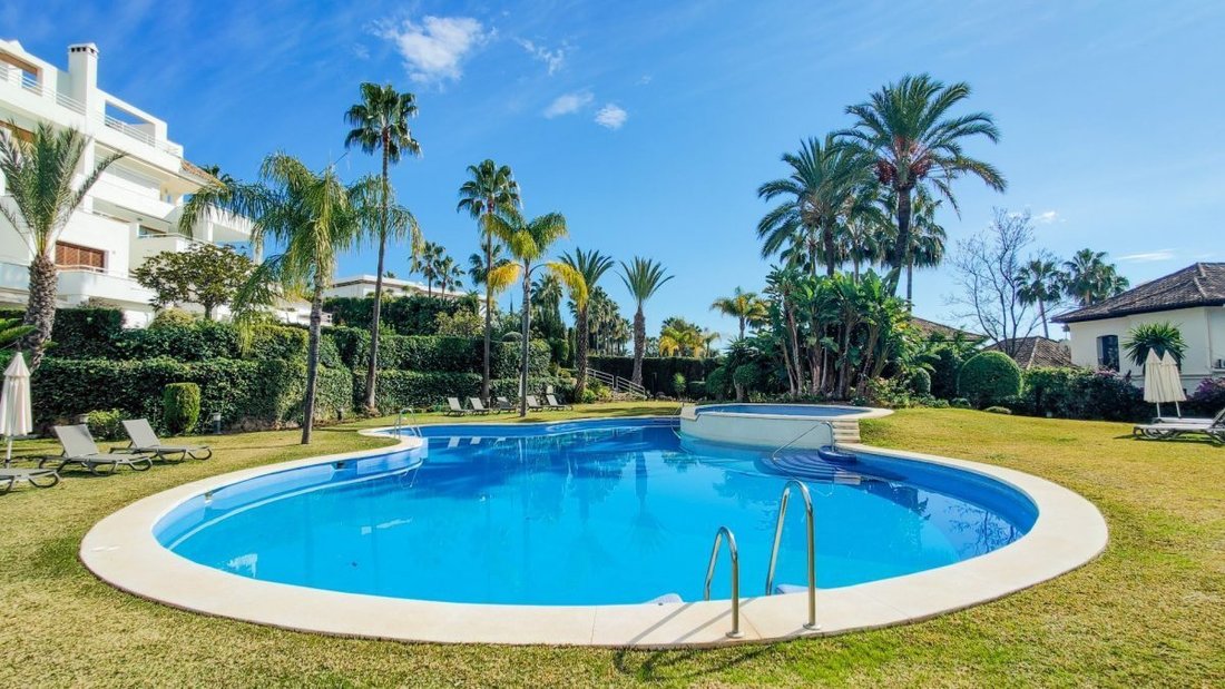 Townhouse in Puerto Banus, Marbella, Spain 3 - 18864196