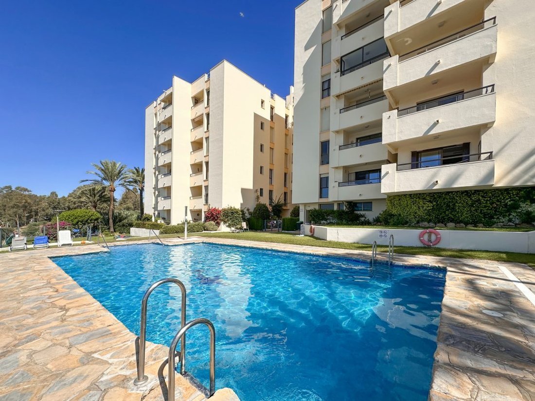 Appartamento a Estepona, Andalusia, Spagna 2 - 18864555