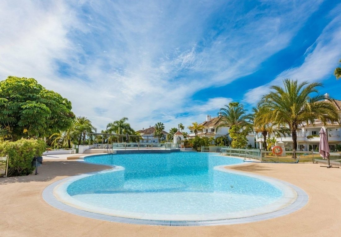 Apartment in Marbella, Andalusia, Spain 3 - 18862434