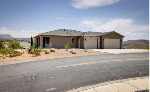 House in Toquerville, Utah, United States 1